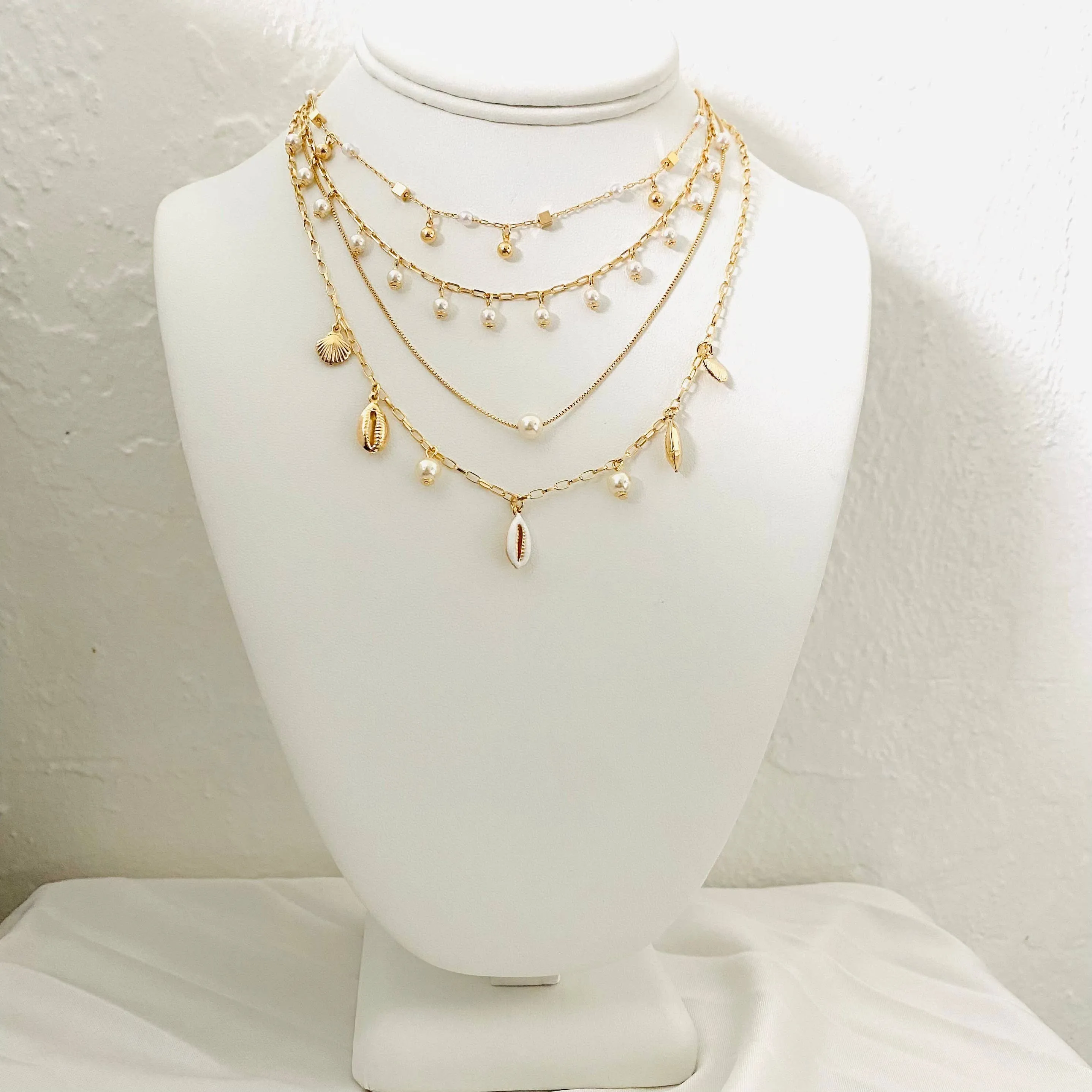 Seashell Pearl Choker Necklace, 18k Gold Filled Adjustable Pearl Necklace, Dangling Charm Necklace, Bridesmaid Gift, Wedding Jewelry, Fine Necklace