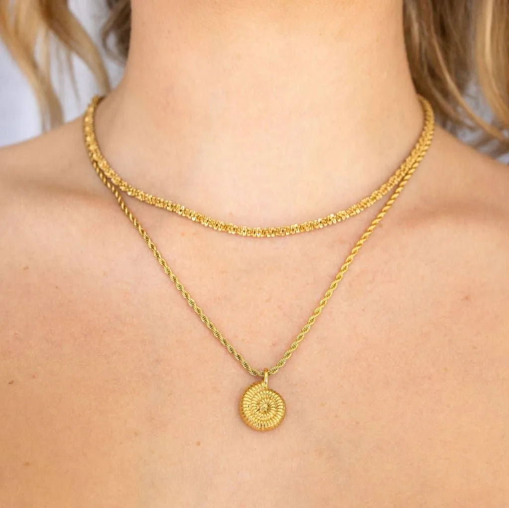 Shelly Necklace