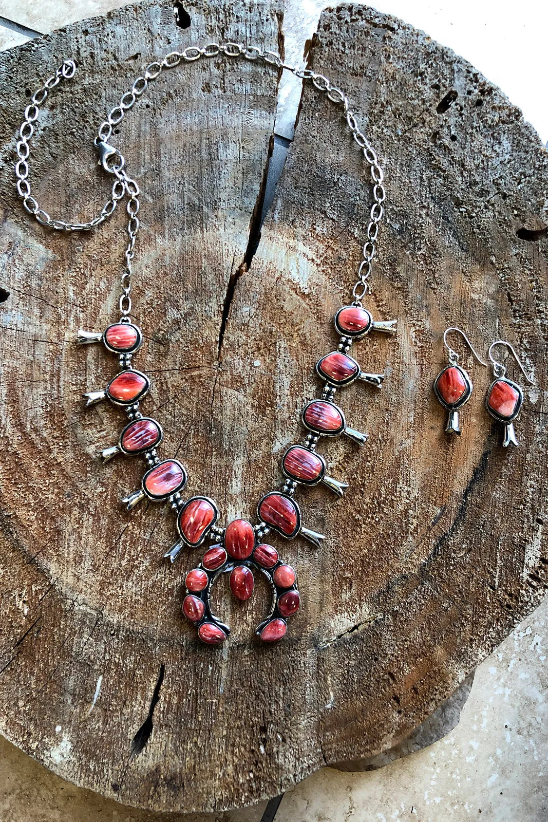 Spiny Oyster Squash Blossom Necklace with Earrings