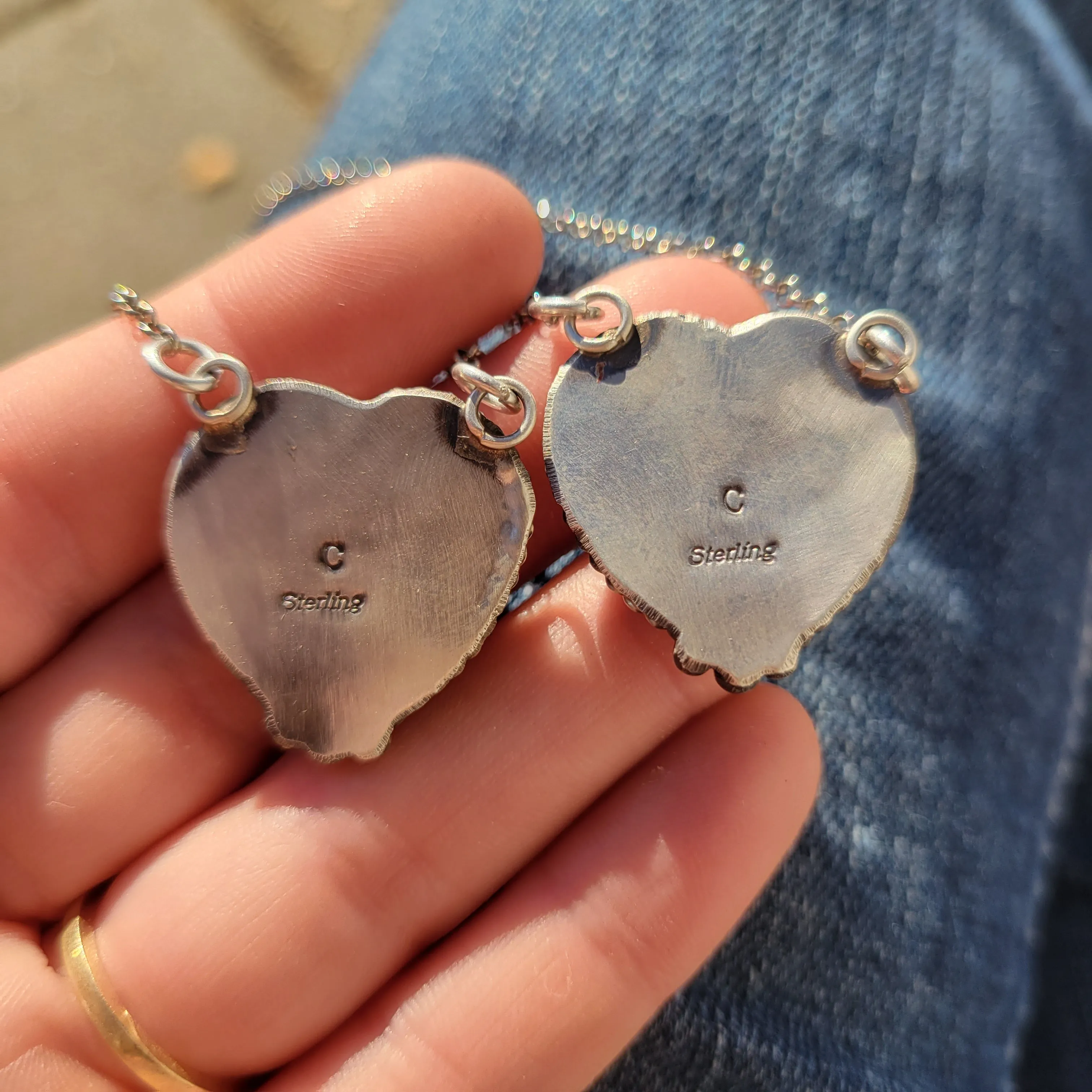 St. Valentine Heart Neck. - Pink Conch