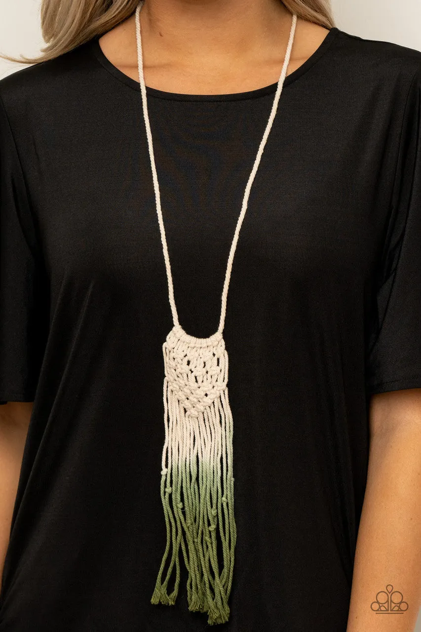 Surfin the Net Green Paparazzi Necklace