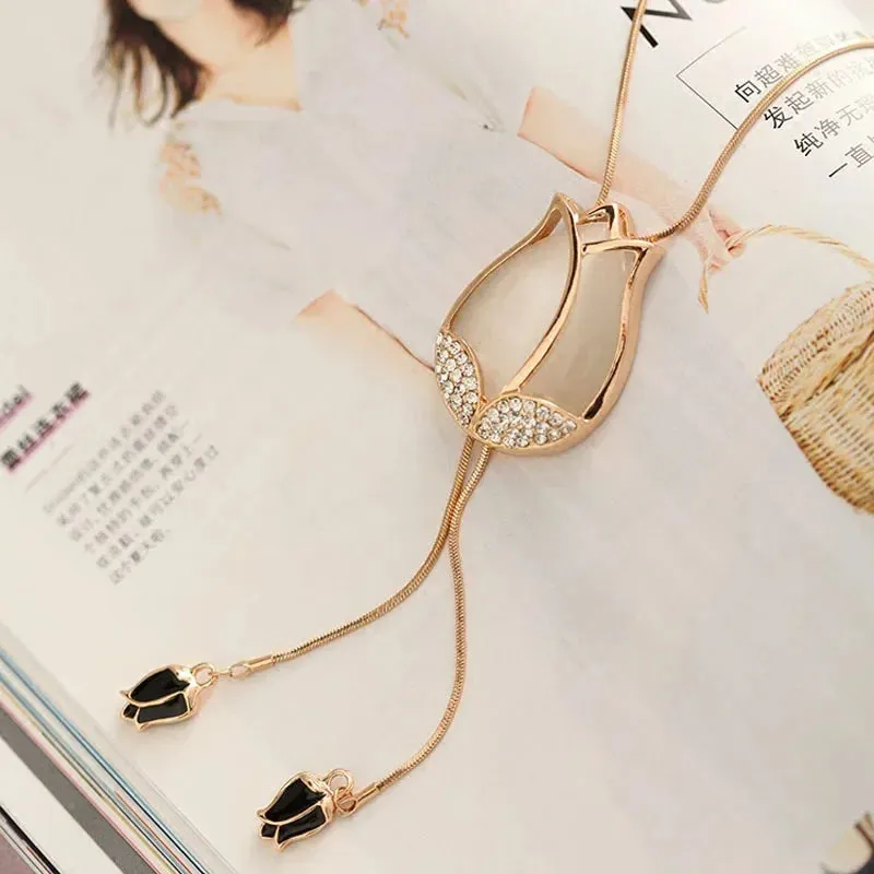 Sweater Chain Long Crystal Snow Pendant Water Drop Accessories  Decoration Necklace Jewelry