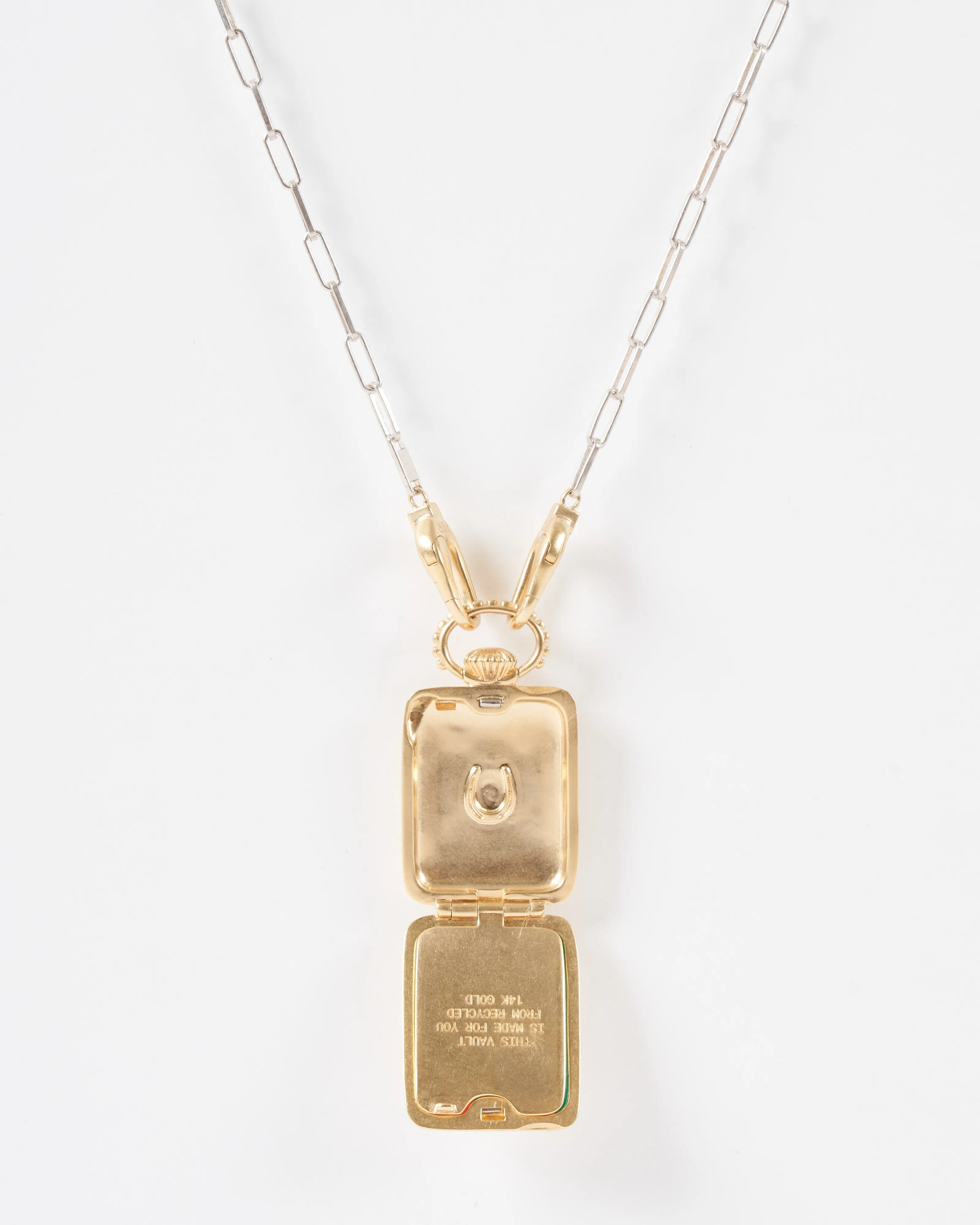 the ace vault w/ silver paperclip chain