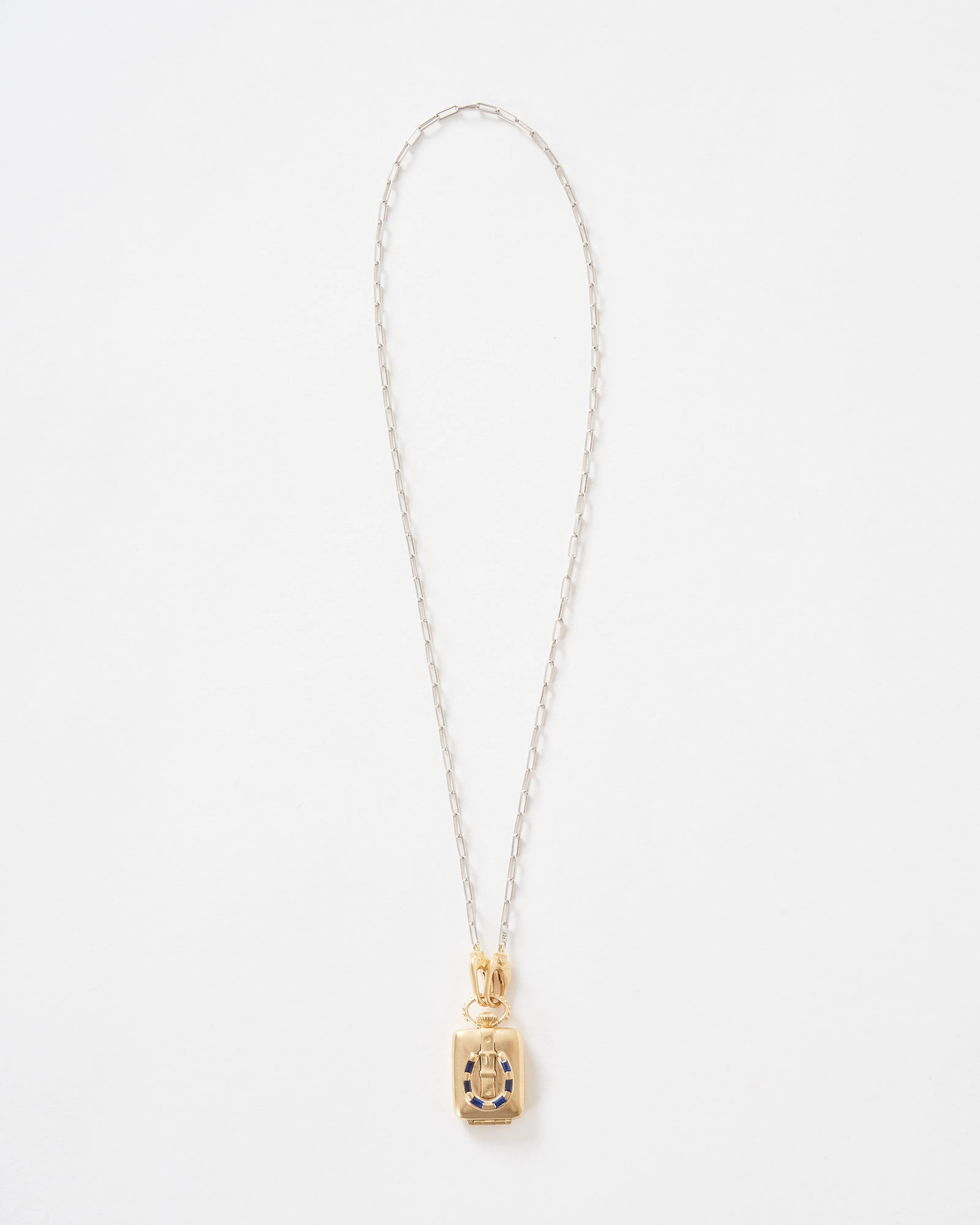 the ace vault w/ silver paperclip chain