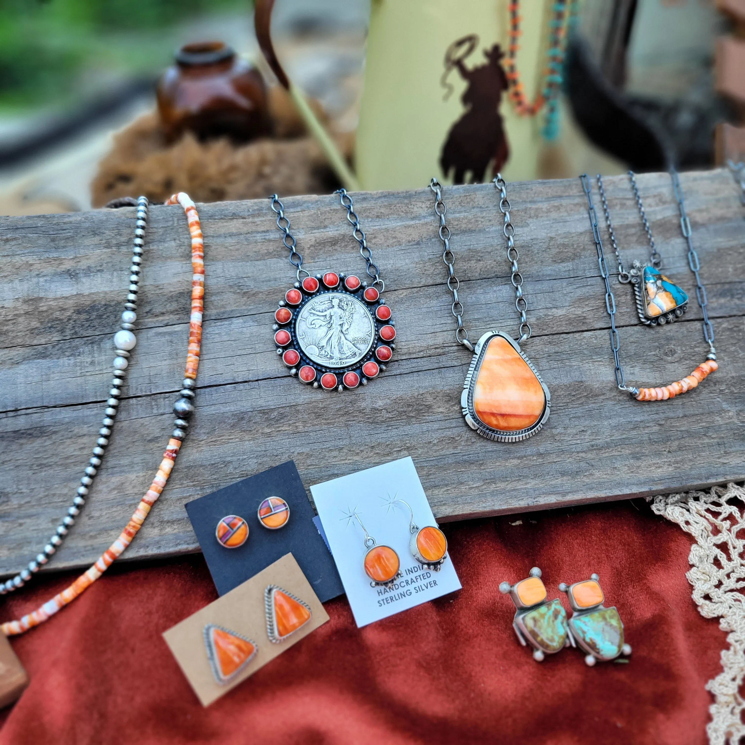 The Beatrice Tear Necklace #1 - Spiny Oyster