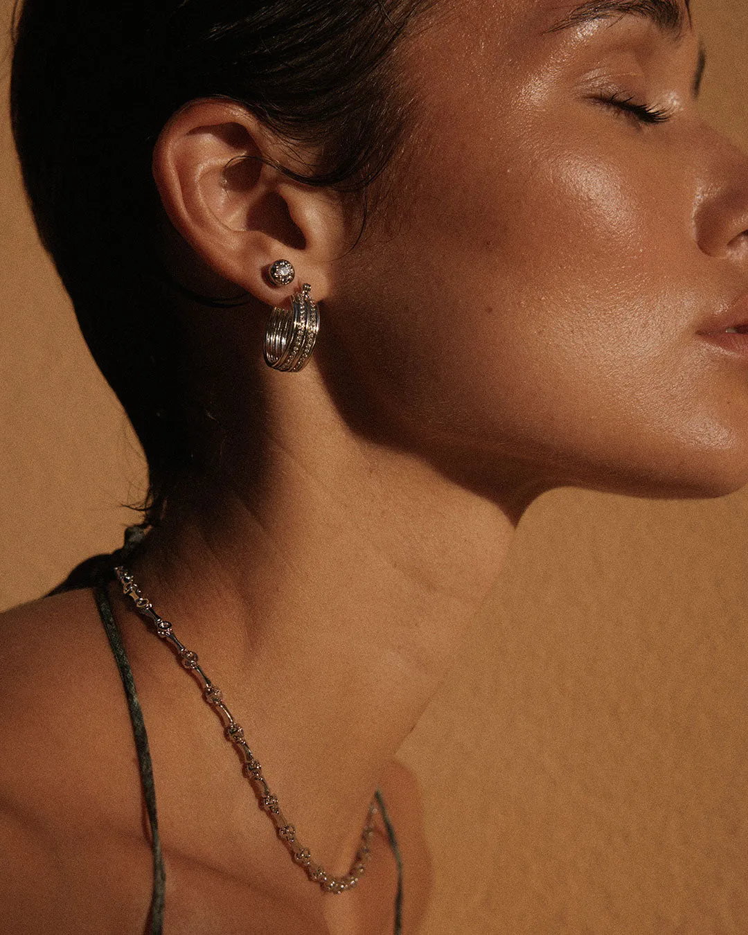 The Coquille Tennis Necklace