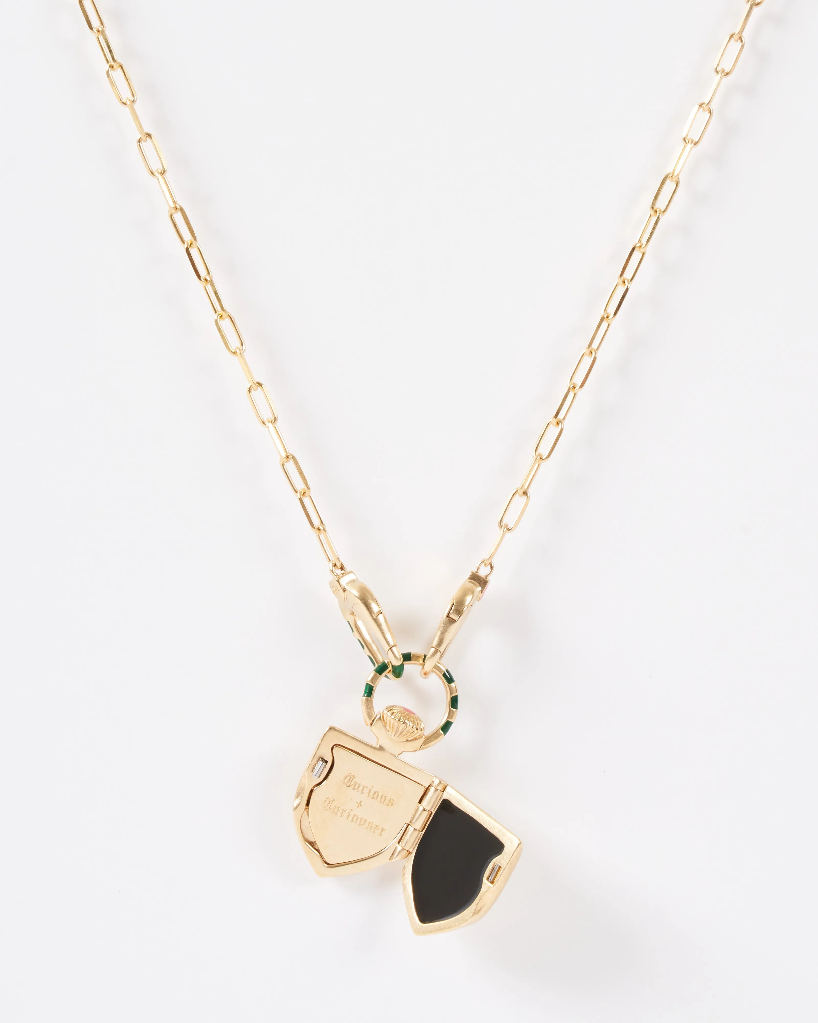 the curiouser vault w/ 14k paperclip chain stripe