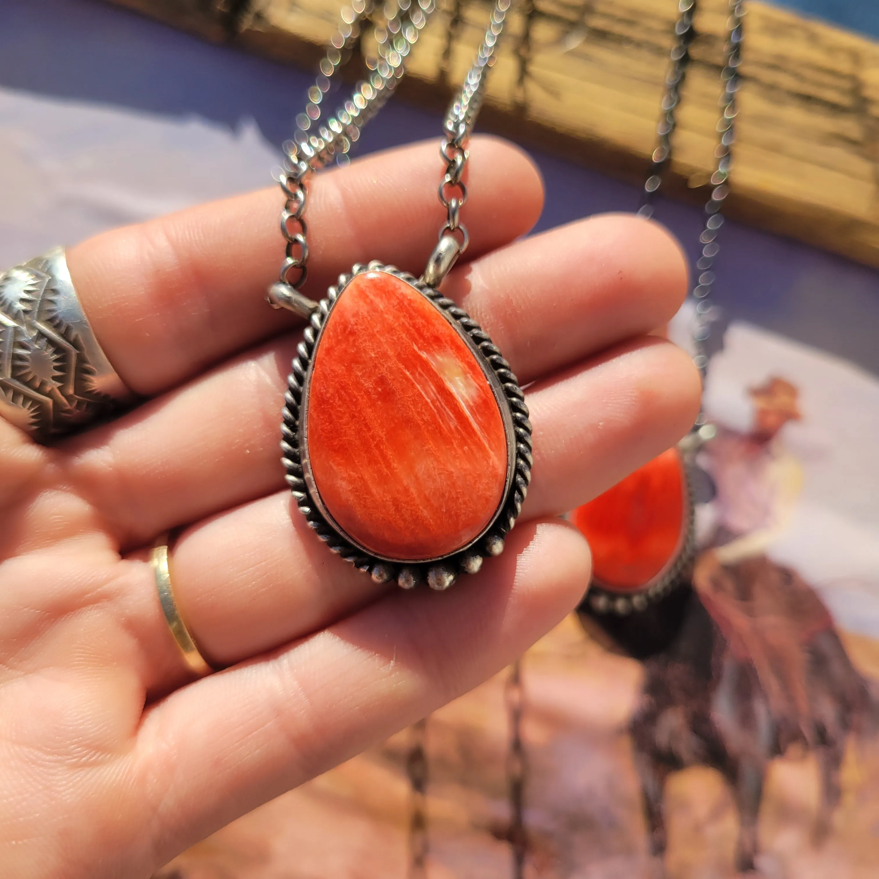 The Duluth Spiny Necklace - Red