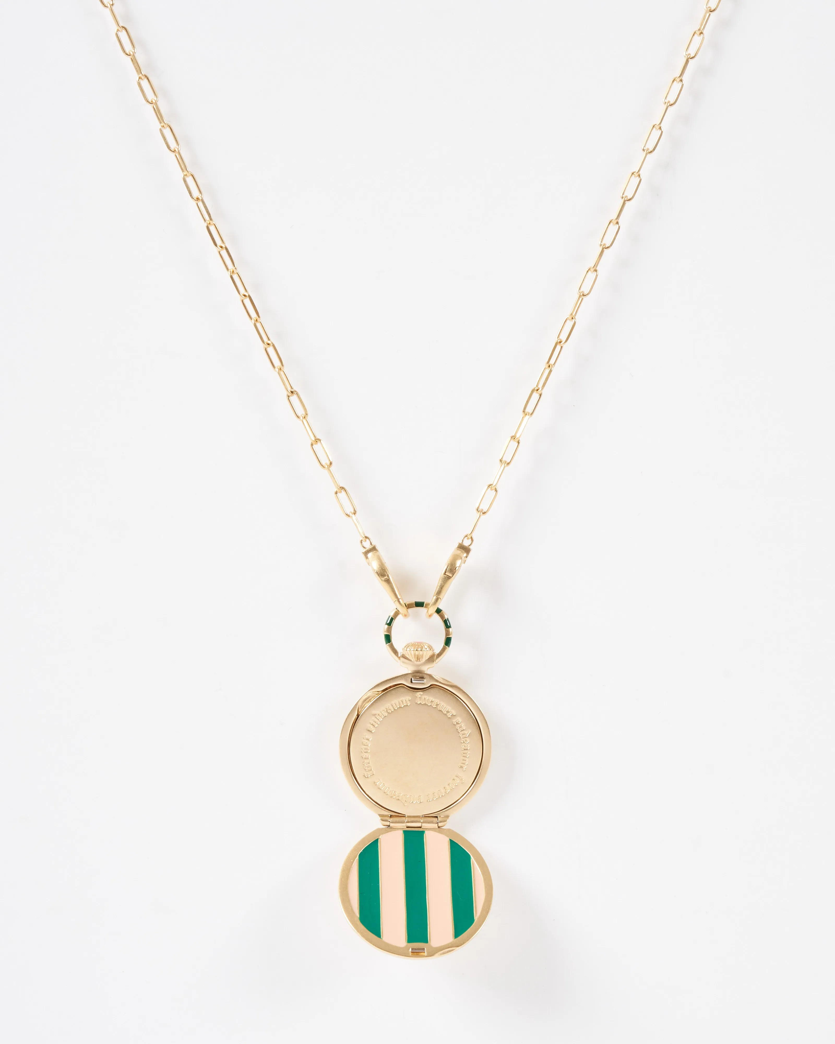 the endeavor vault w/ 14k paperclip chain