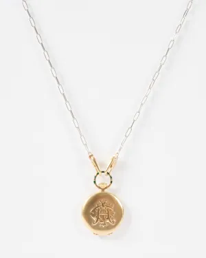 the endeavor vault w/ silver paperclip chain