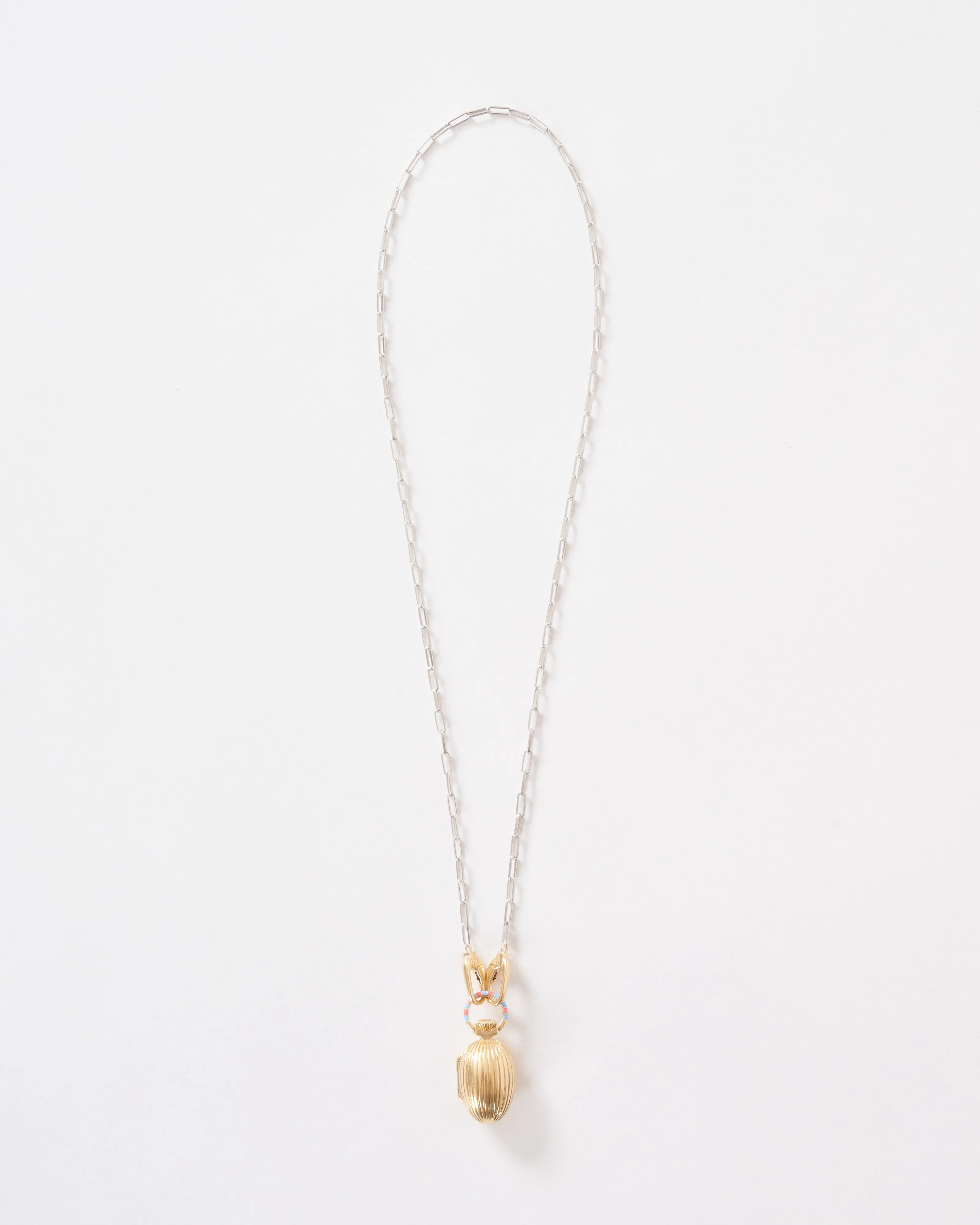 the good vault w/ silver paperclip chain