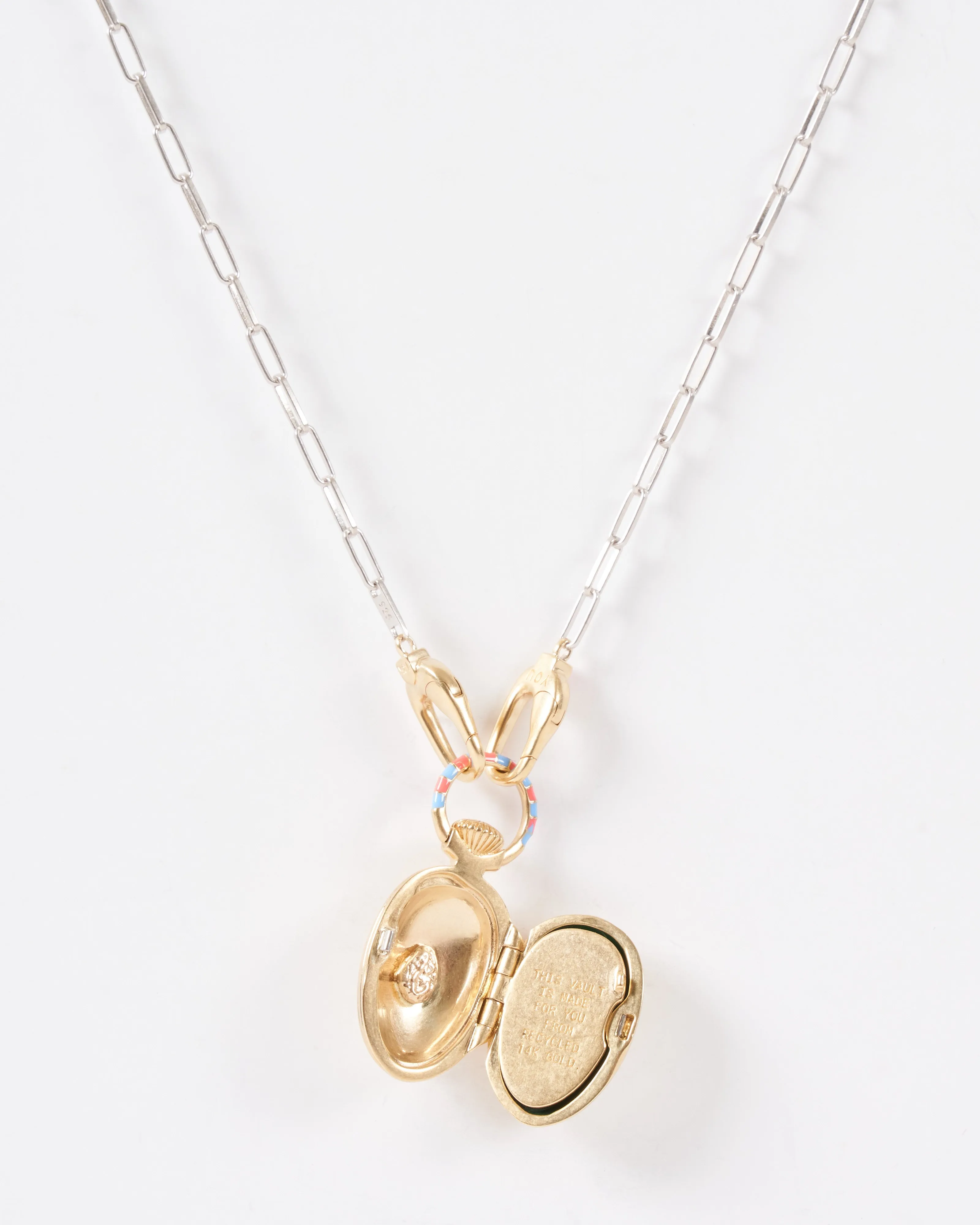 the good vault w/ silver paperclip chain