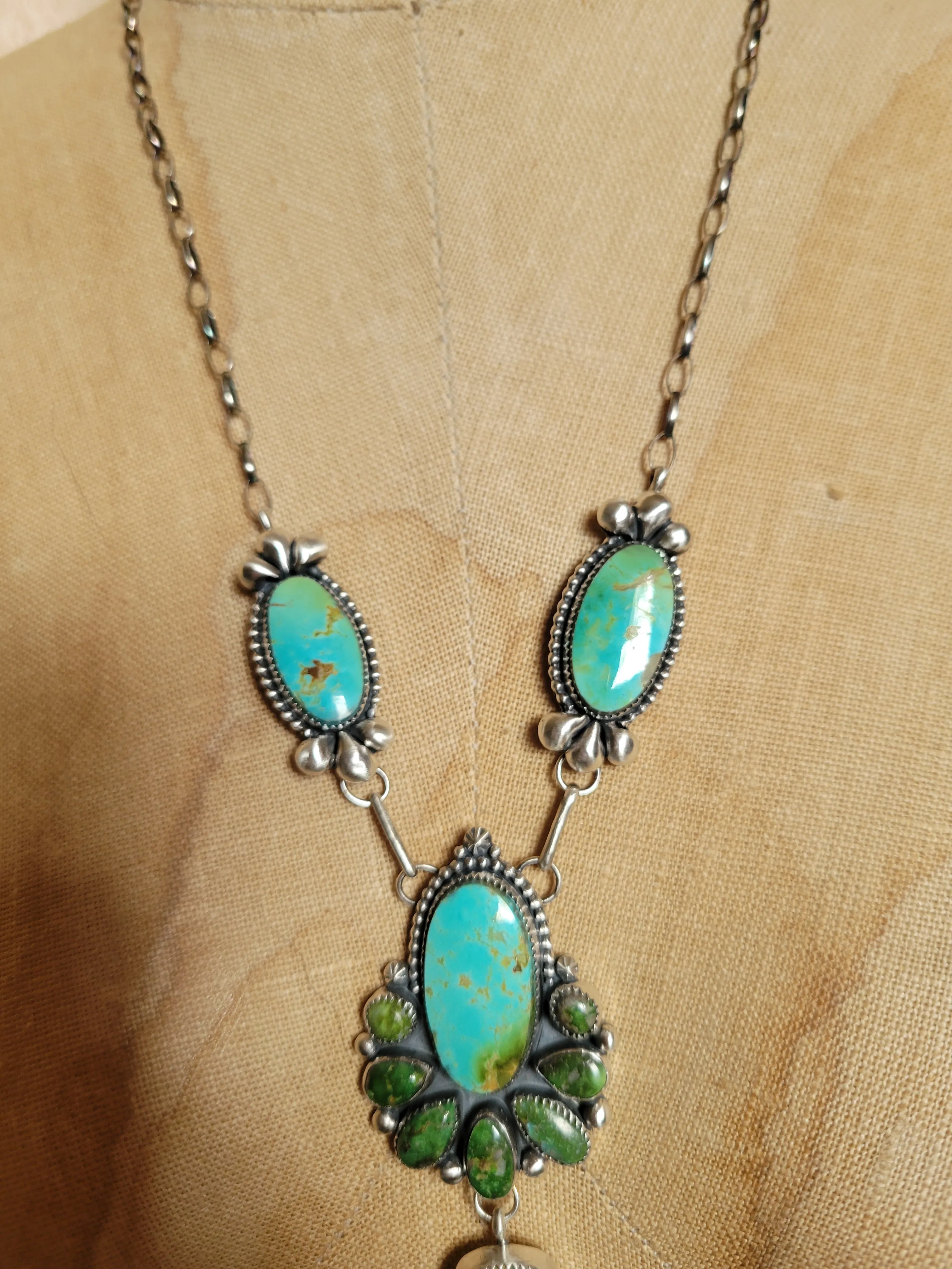 The River Cluster Lariat