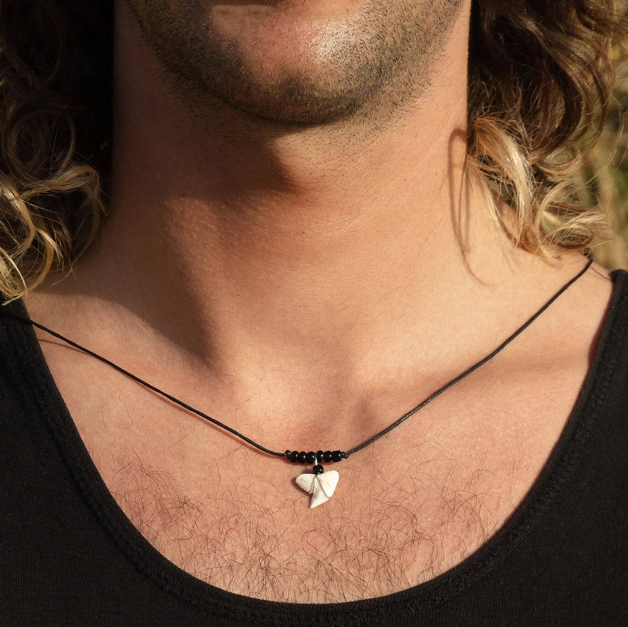 Tiger shark necklace c91