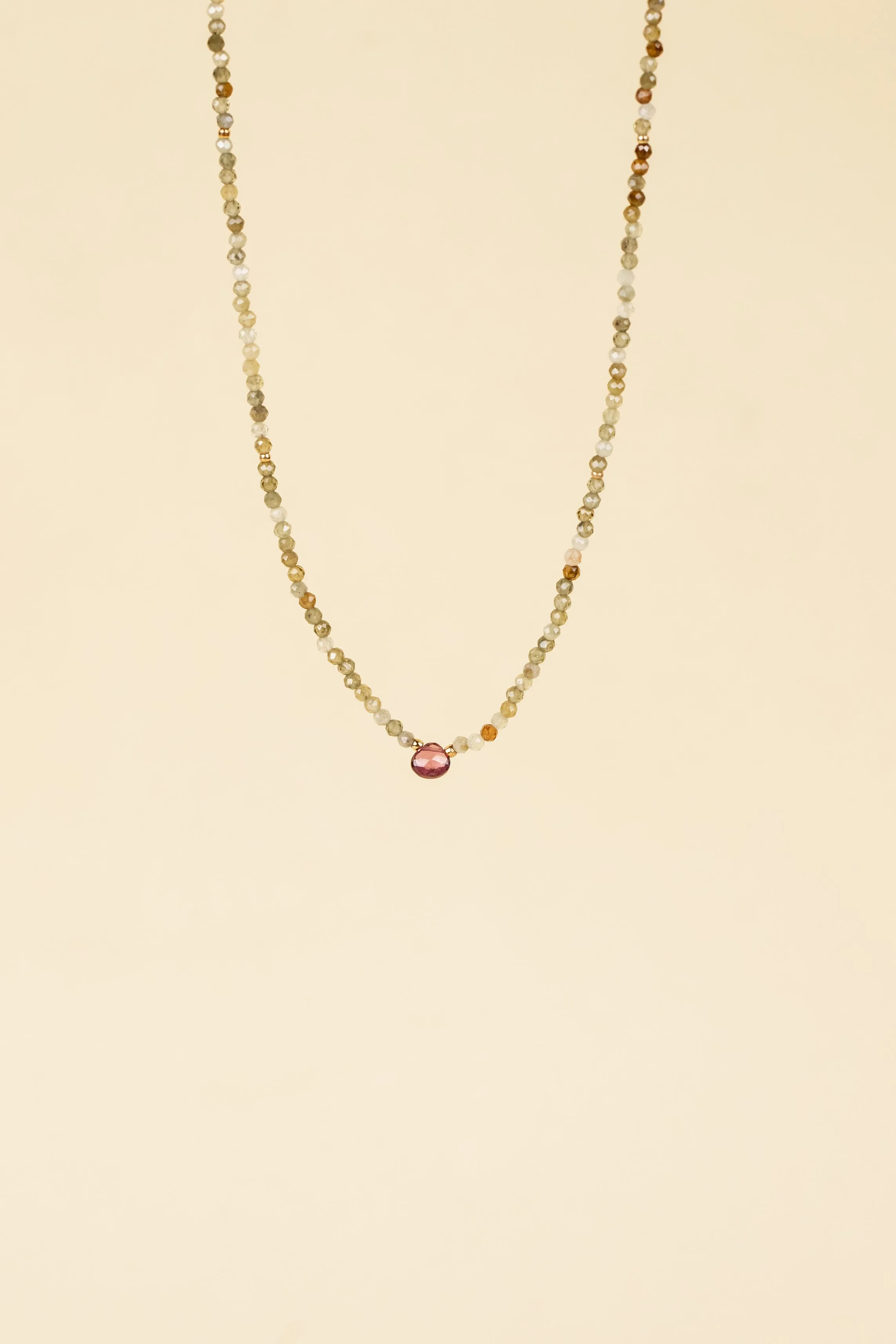 Trahir Green Crystal / Rose Quartz Necklace