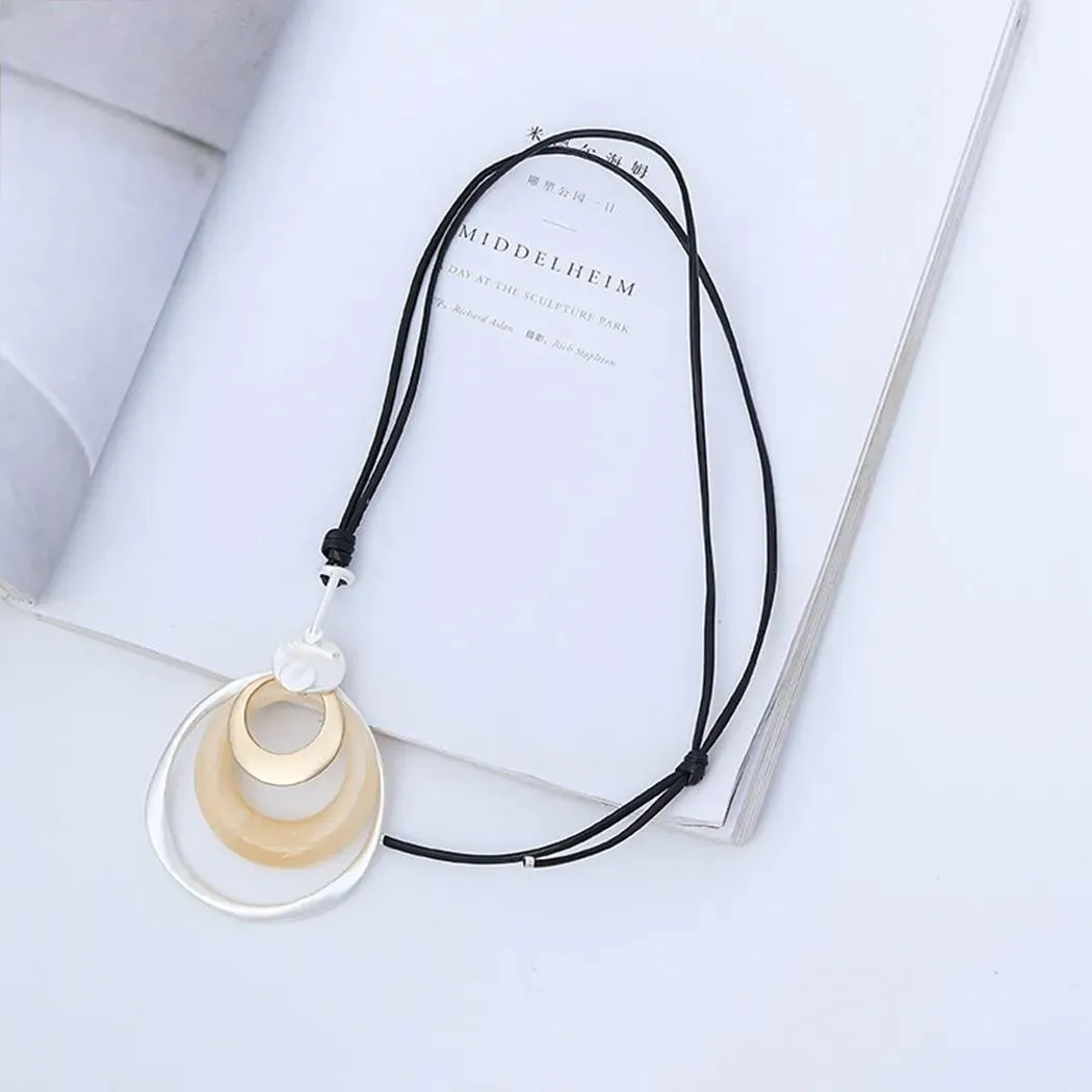 Trending Products Necklace with Pattern Resin Suspension Pendants Around the Neck for Women