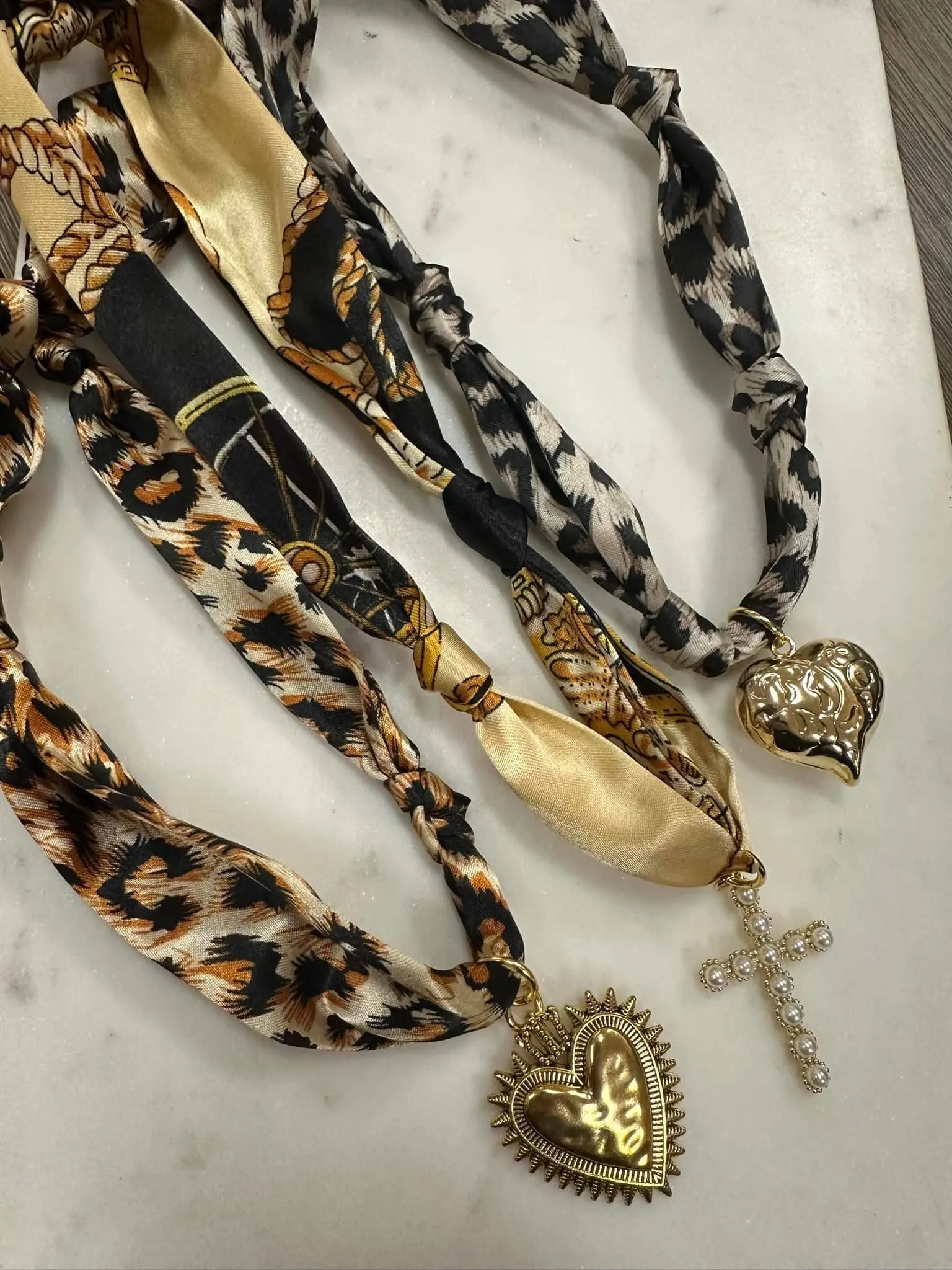 Trendy Scarf Necklace 
