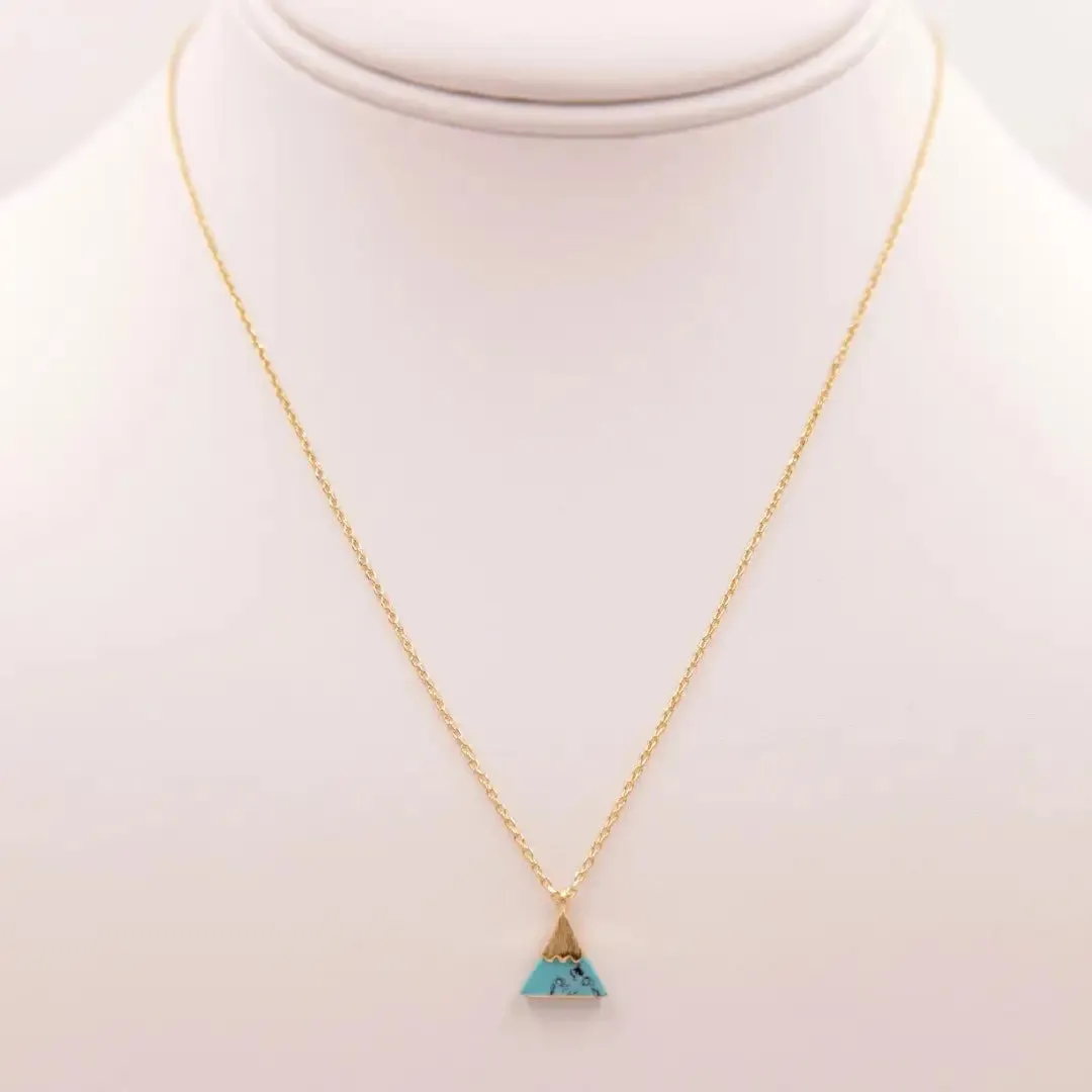 TRIANGLE TURQUOISE MARBLE NECKLACE