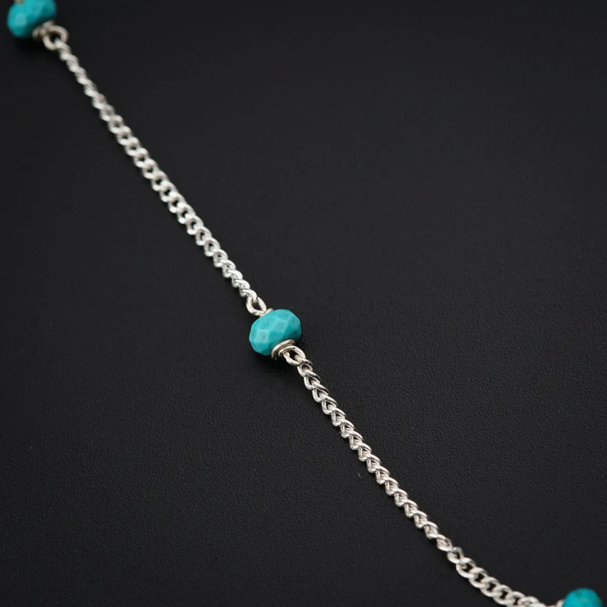 Turquoise Chain: Short