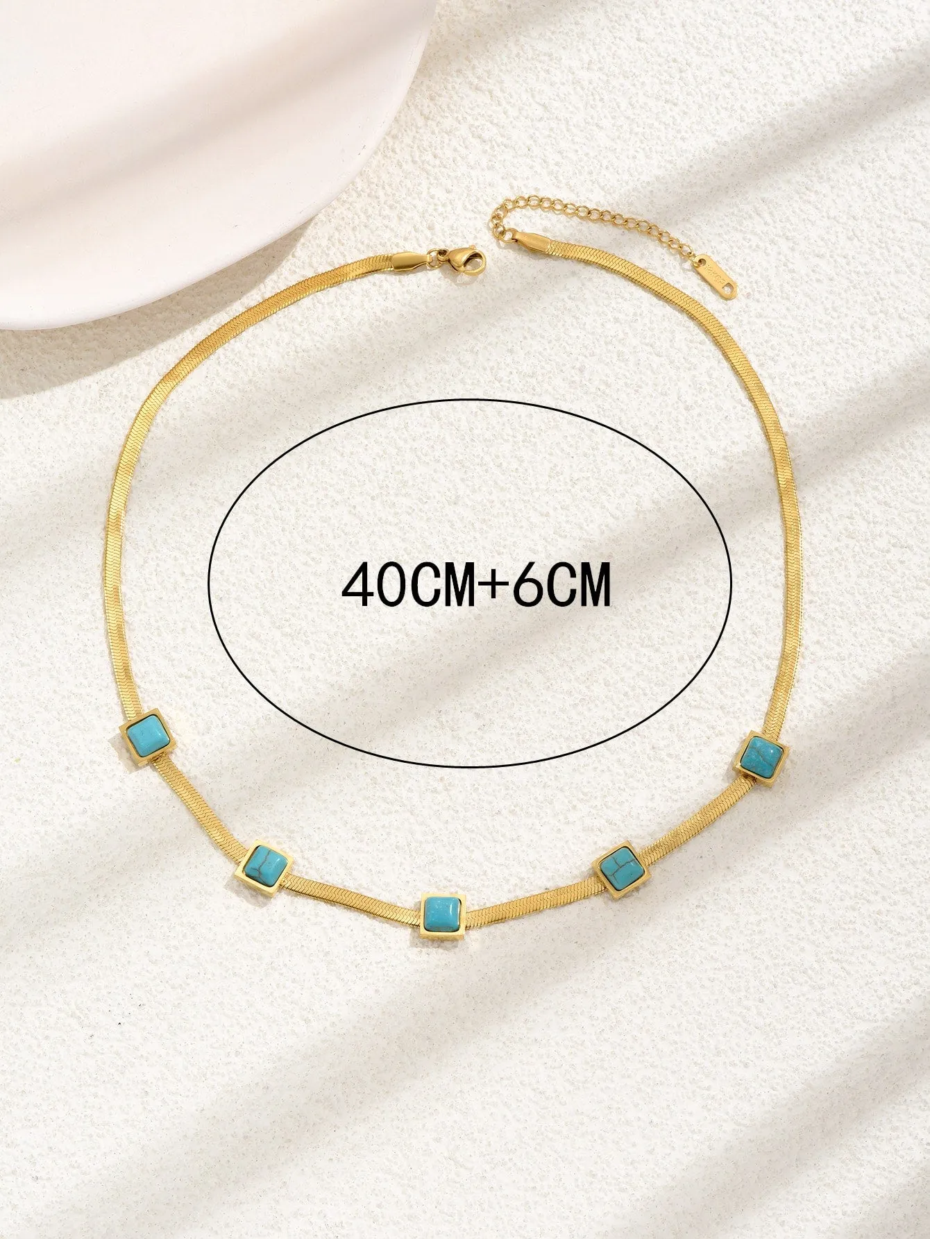 Turquoise Decor Necklace - Multicolor