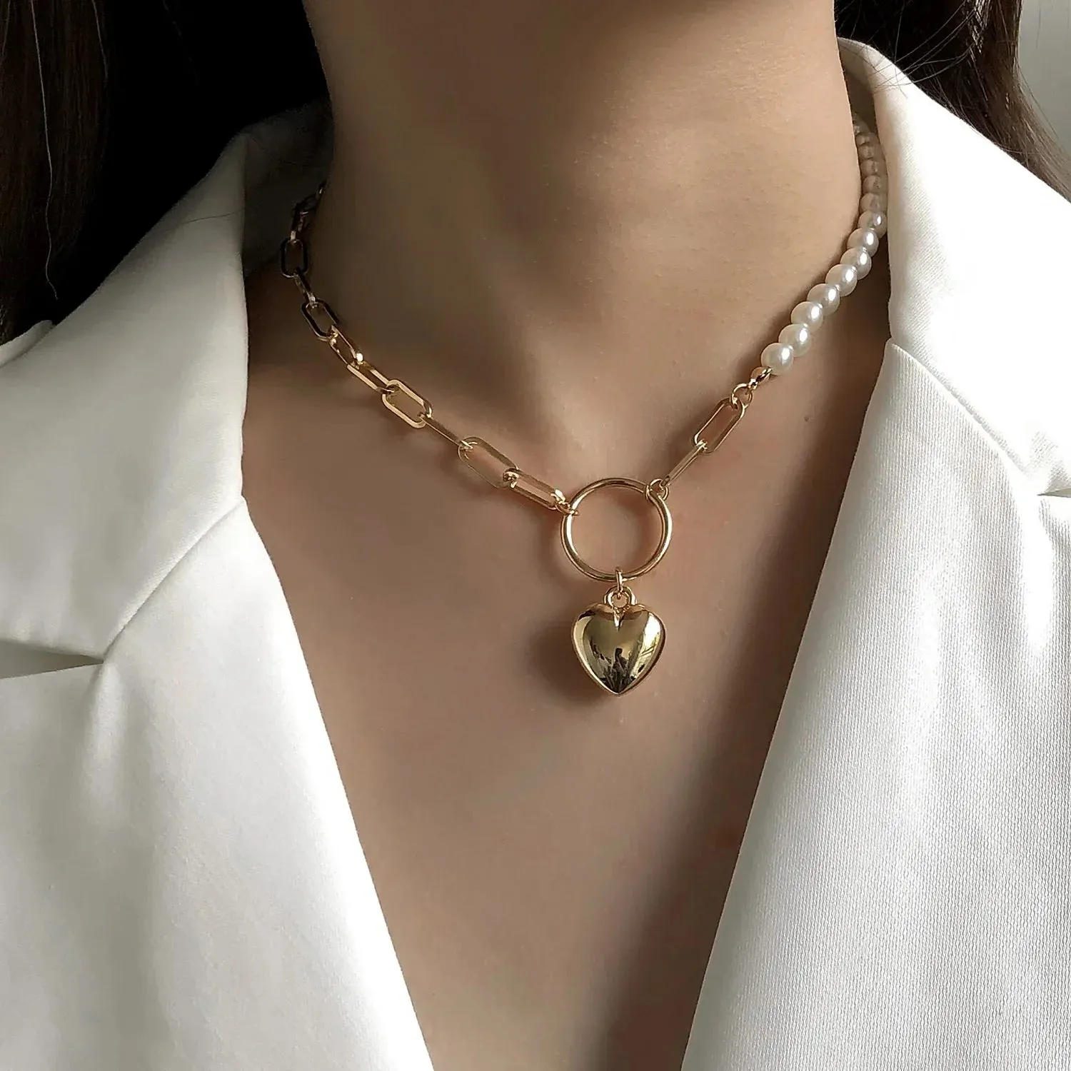 Vintage Style Simple 6MM Pearl Chain Choker Necklace For Women Wedding Love Shell Pendant Necklace
