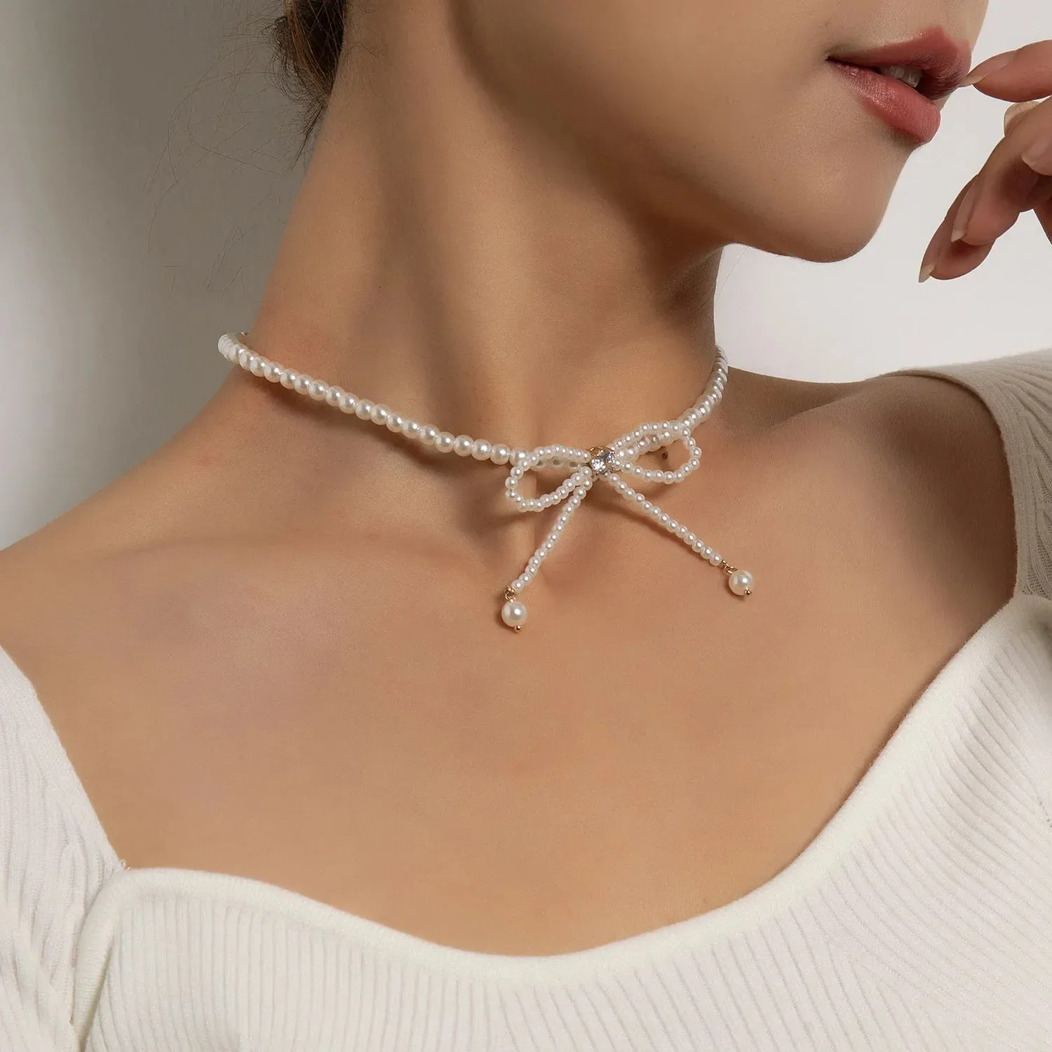 Vintage Style Simple 6MM Pearl Chain Choker Necklace For Women Wedding Love Shell Pendant Necklace