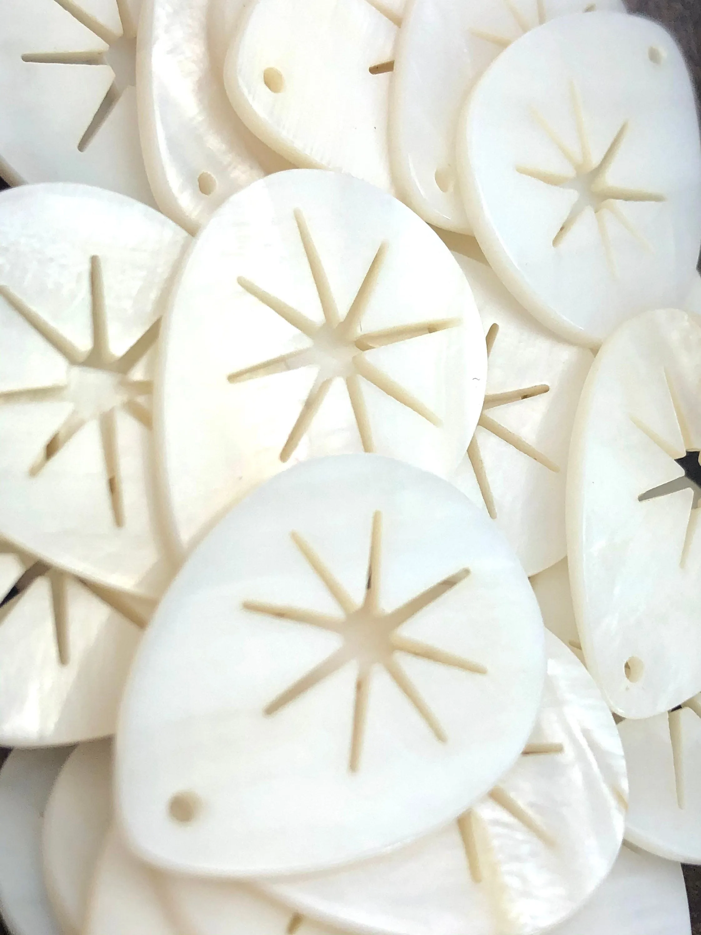 White South Sea Mother Of Pearl Shell Sku#M619