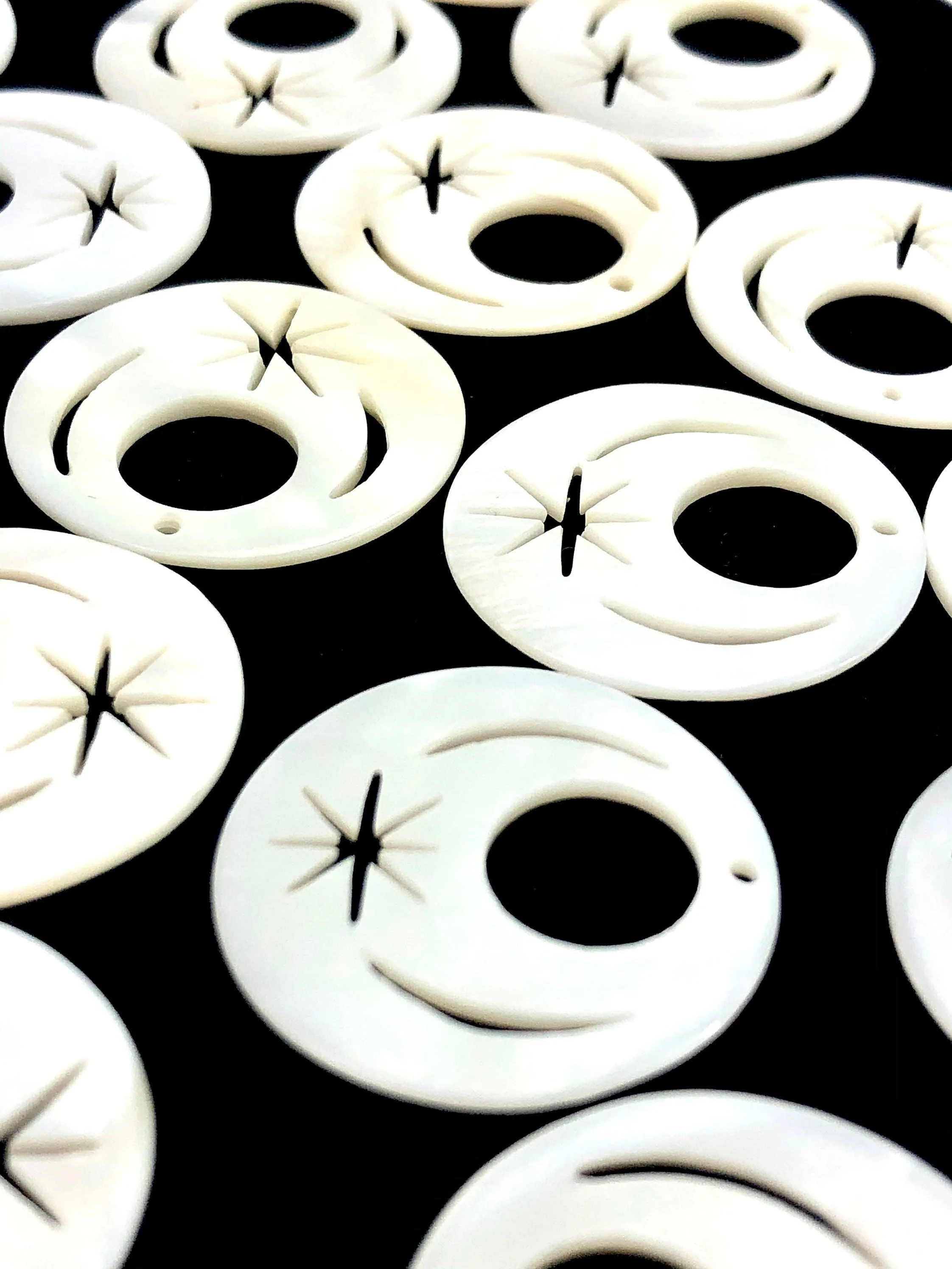 White South Sea Mother Of Pearl Shell Sku#M628