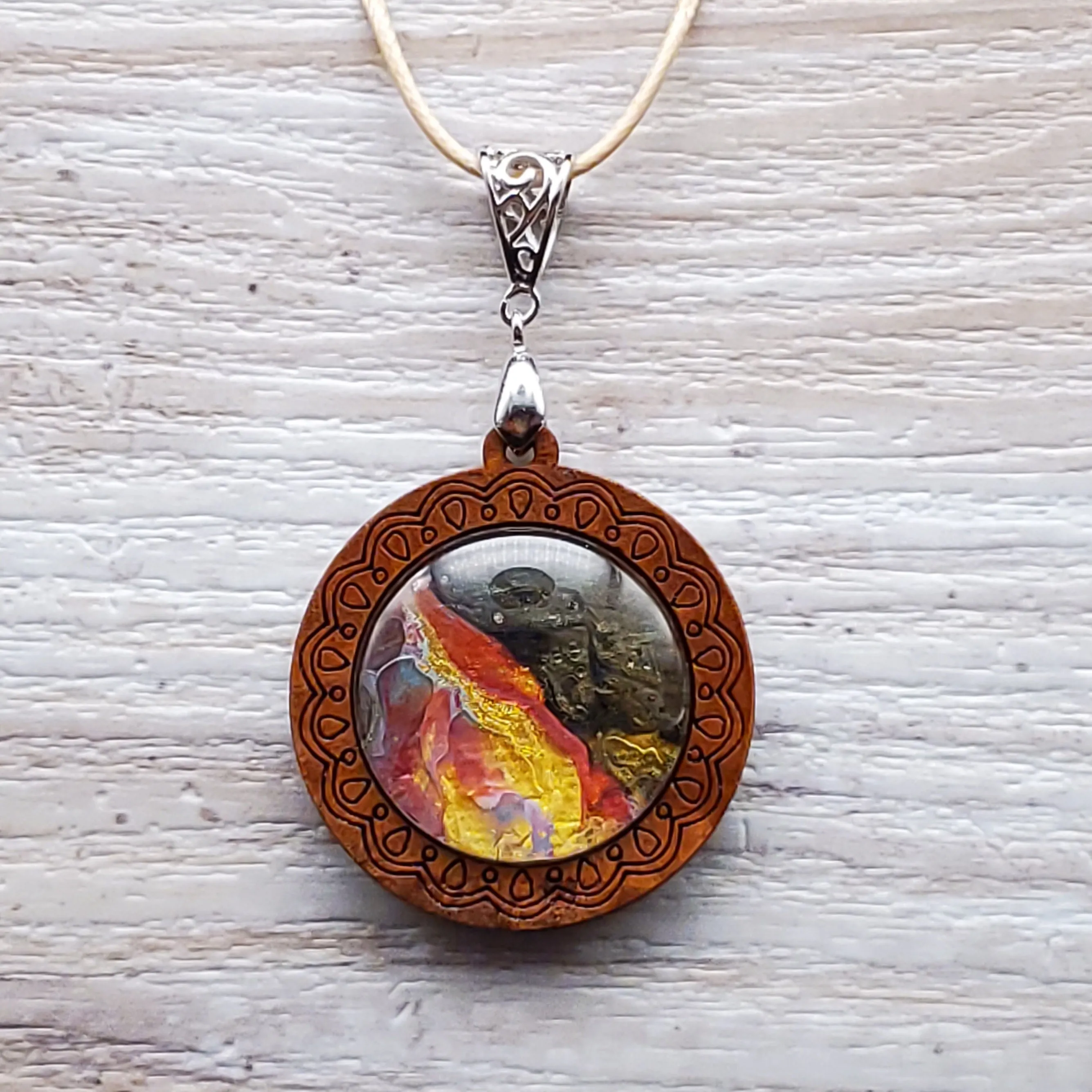 Wooden Pendant Necklace (WP-4)